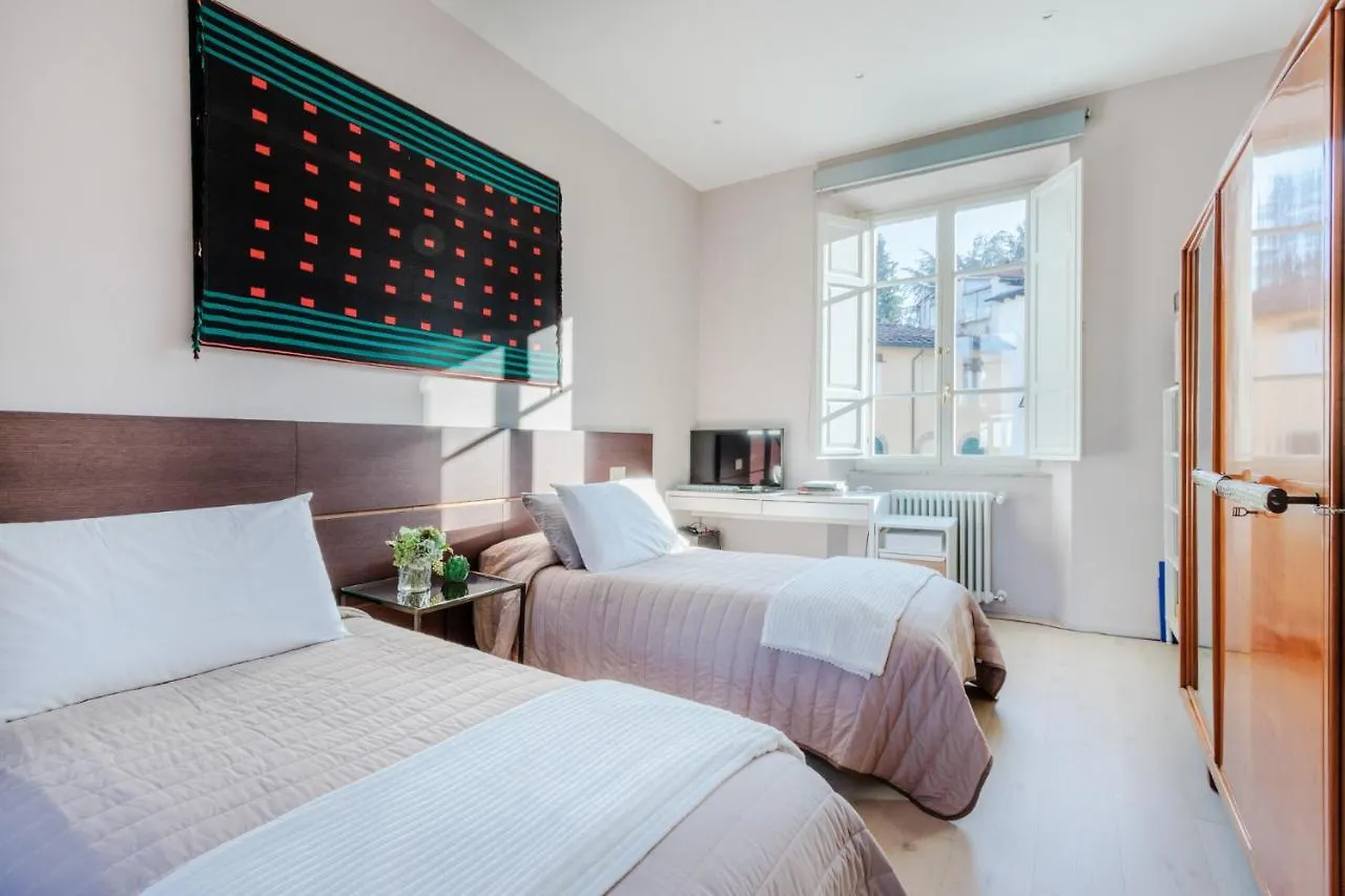 Casa Designer Modern 1St Floor Apartment With Terrace Lucca